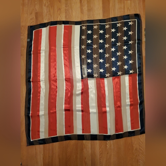 American Flag Sheer Women's Scarf Wrap Shawl - Picture 3 of 6